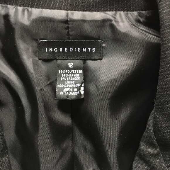 Black pinstriped suits jacket - Picture 2 of 3